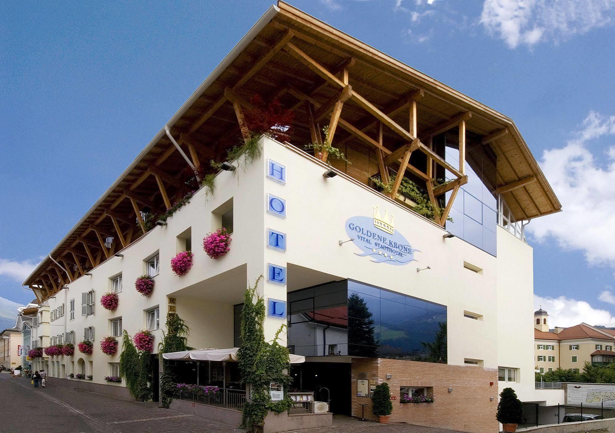 Hotel Krone - Eat, Drink, Stay Bressanone Luaran gambar