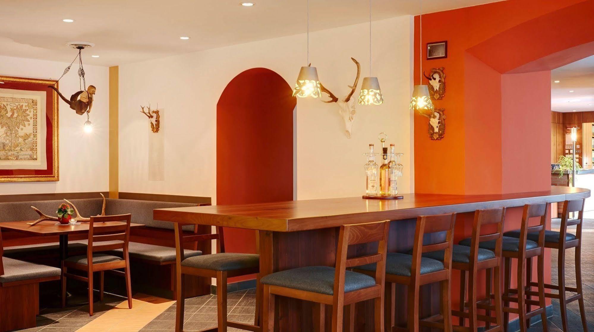 Hotel Krone - Eat, Drink, Stay Bressanone Luaran gambar